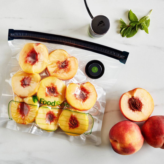 FoodSaver Reusable Gallon Vacuum Zipper Bags - for use with FoodSaver Handheld Vacuum Sealers - 8ct