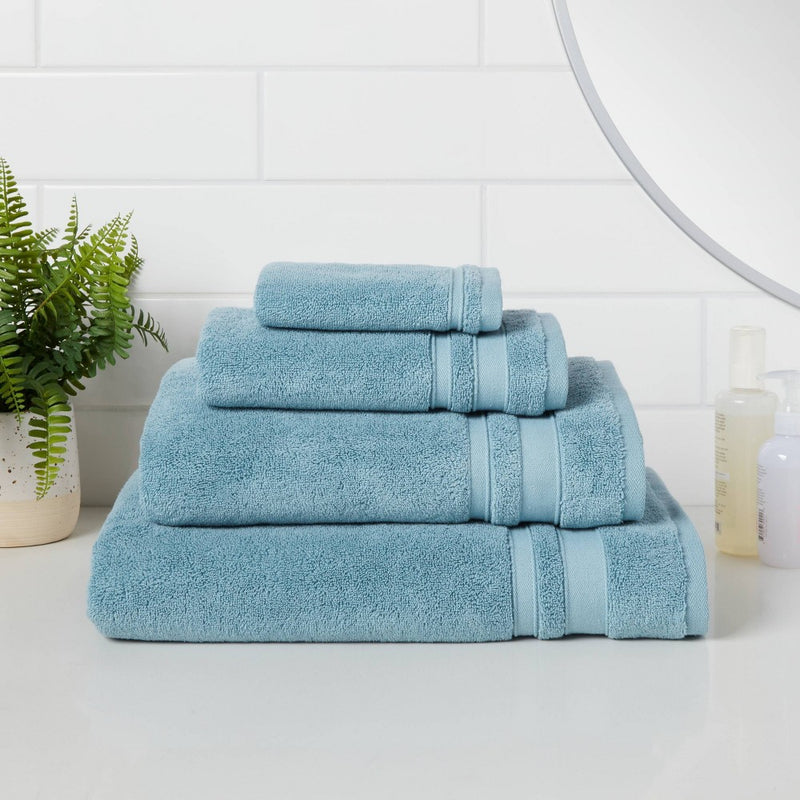 Performance Hand Towel Aqua - Threshold