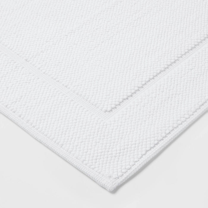 21"x34" Spa Plush Bath Mat White - Threshold
