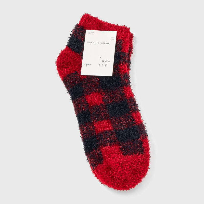Women's Buffalo Plaid Cozy Low Cut Socks - A New Day Red 4-10