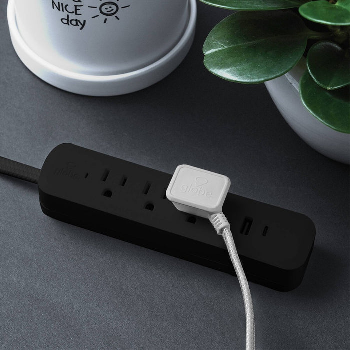 Globe Electric 9' 3 Outlet Extension Cord White