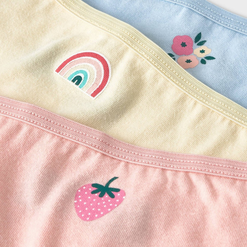 Toddler Girls' Strawberries Briefs - Cat & Jack 4T