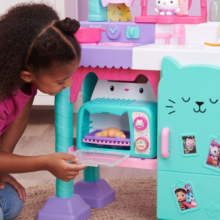 Gabby's Dollhouse Bakey with Cakey Oven
