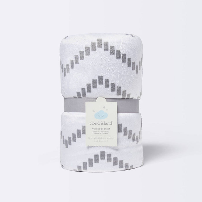 Plush Velboa Baby Blanket - Cloud Island Chevron