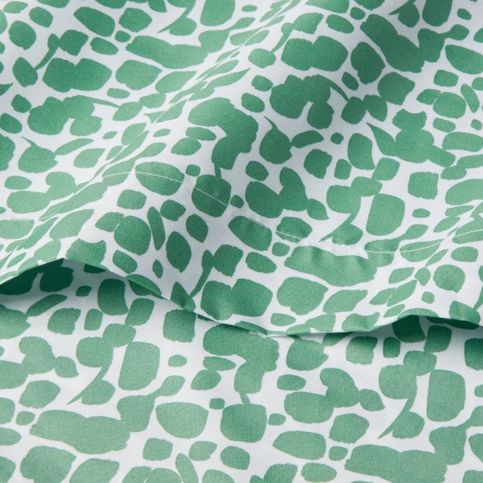Queen Printed Microfiber Sheet Set Green Dot - Room Essentials