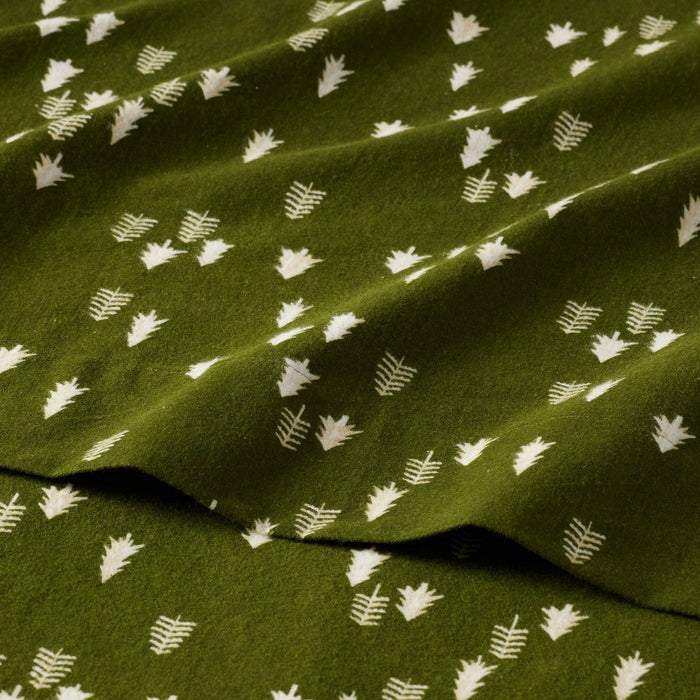 King Holiday Flannel Sheet Set Tree Print - Threshold