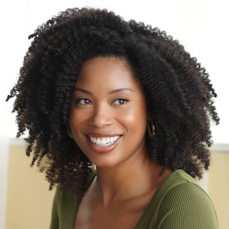 African Pride Moisture Miracle Aloe and Coconut Water Detangle and Condition Pre-Shampoo - 12 fl oz