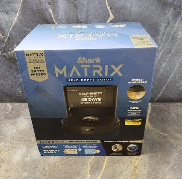 Shark Matrix Self Empty Robot Vacuum Self-Cleaning Brushroll - RV2310AE (LOCAL PICKUP ONLY)