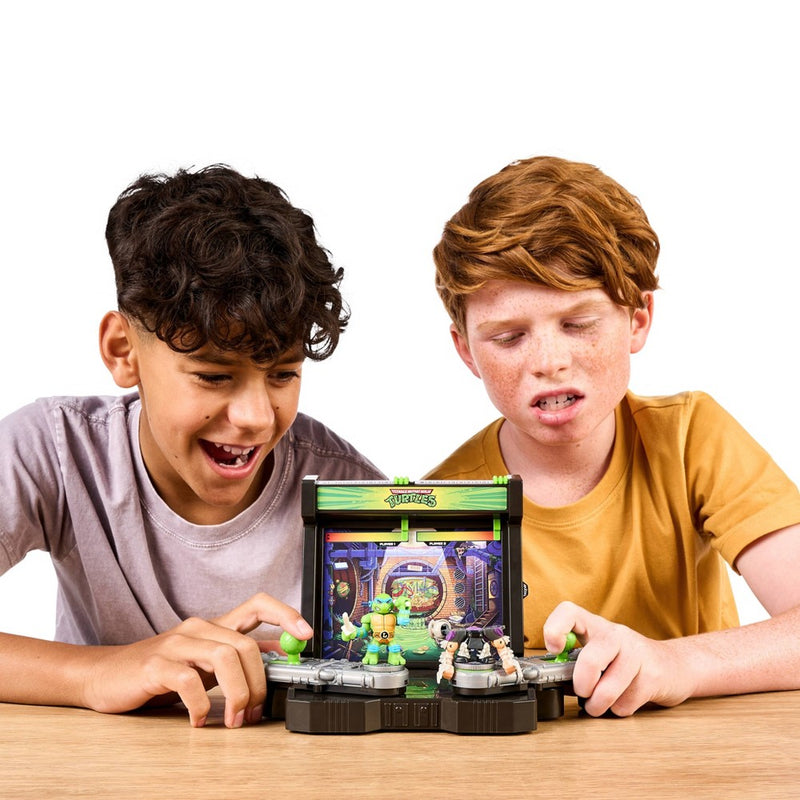 Akedo Teenage Mutant Ninja Turtles Battle Arena Playset with Mini Figures