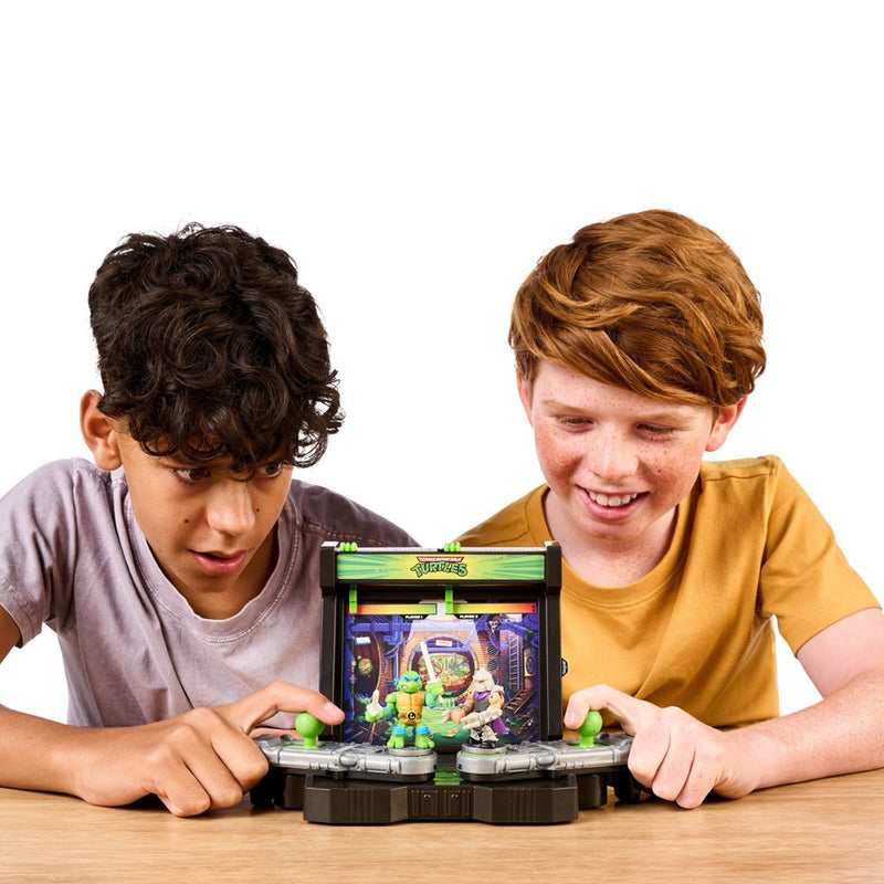 Akedo Teenage Mutant Ninja Turtles Battle Arena Playset with Mini Figures