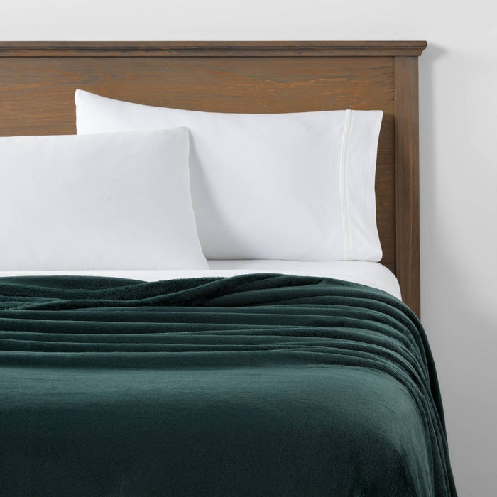Full/Queen Microplush Bed Blanket Pine - Threshold
