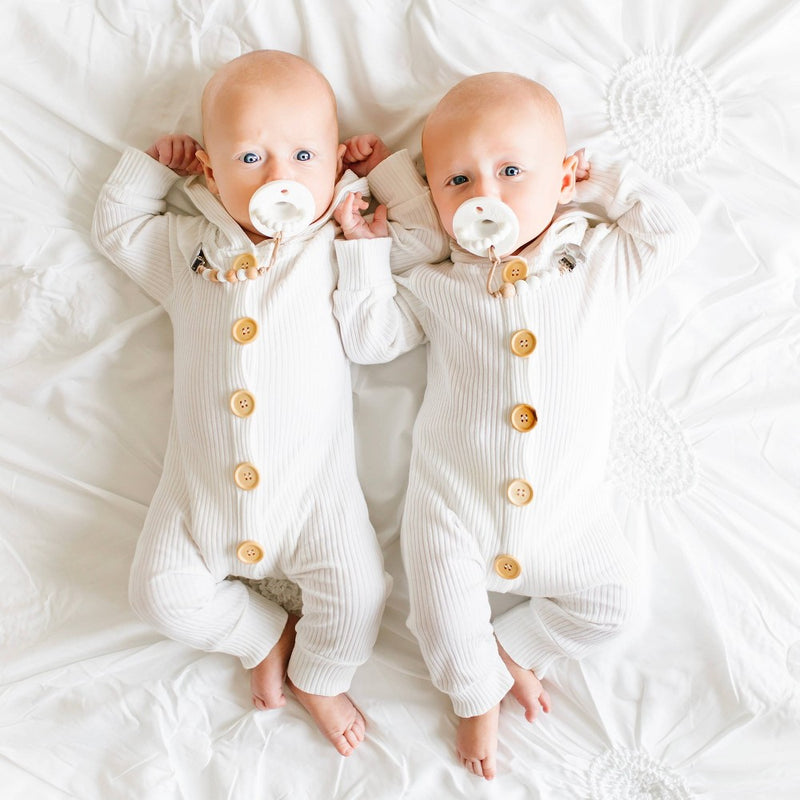 Ryan & Rose Flat Pacifier - Gray and White - 2pk