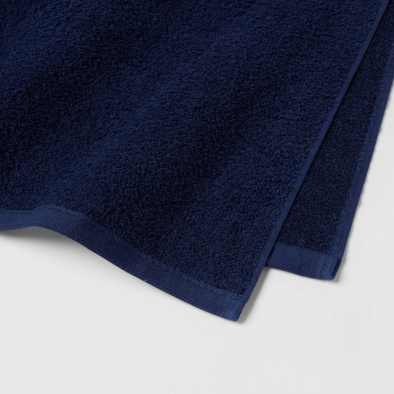 Oversized Everyday Bath Towel Navy - Room Essentials