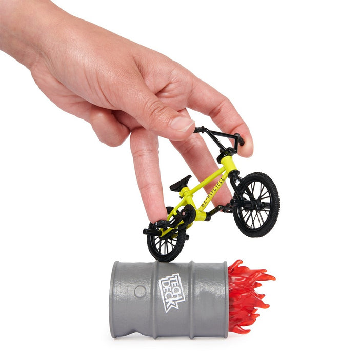 Tech Deck BMX Freestyle Hits - Finger Bike with Freestyle Obstacle - Wethepeople Bikes - Brown/Black