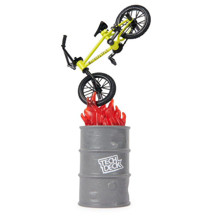 Tech Deck BMX Freestyle Hits - Finger Bike with Freestyle Obstacle - Wethepeople Bikes - Brown/Black