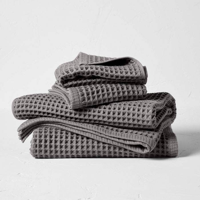 Waffle Bath Towel Dark Gray - Casaluna