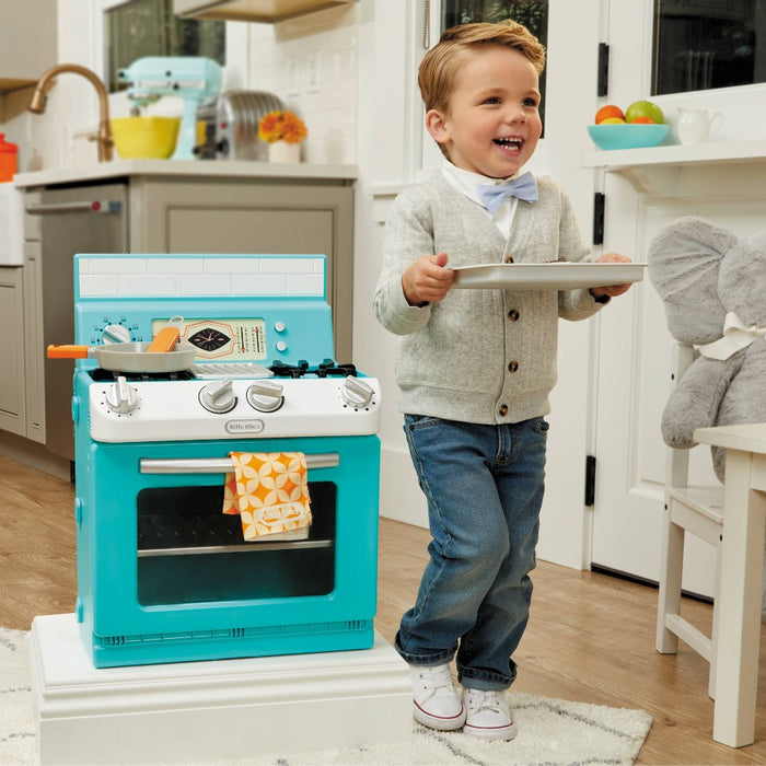 Little Tikes Retro '50s Inspired Oven Realistic Pretend Play Kitchen Appliance