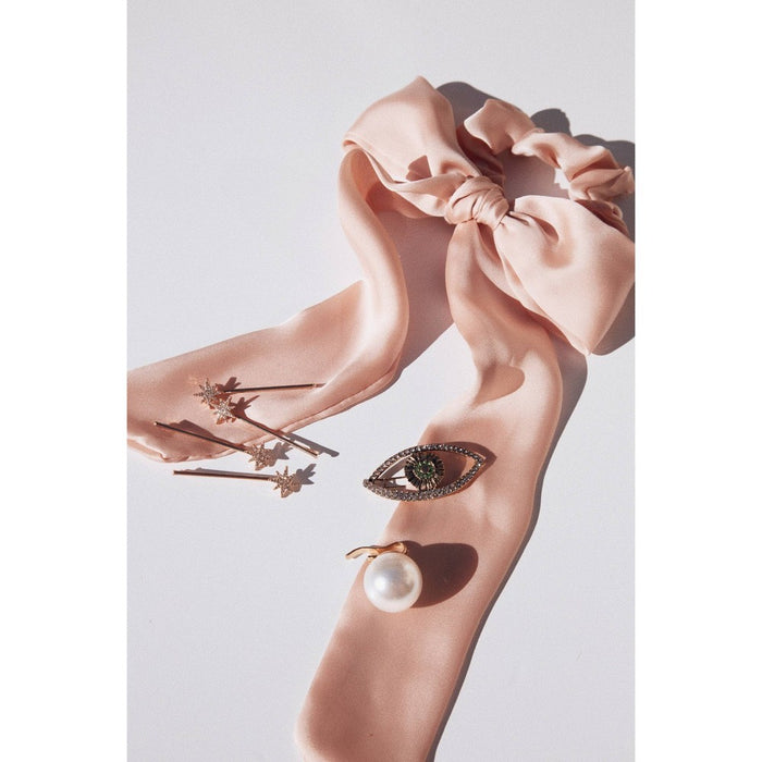 Kristin Ess Pearl Slide