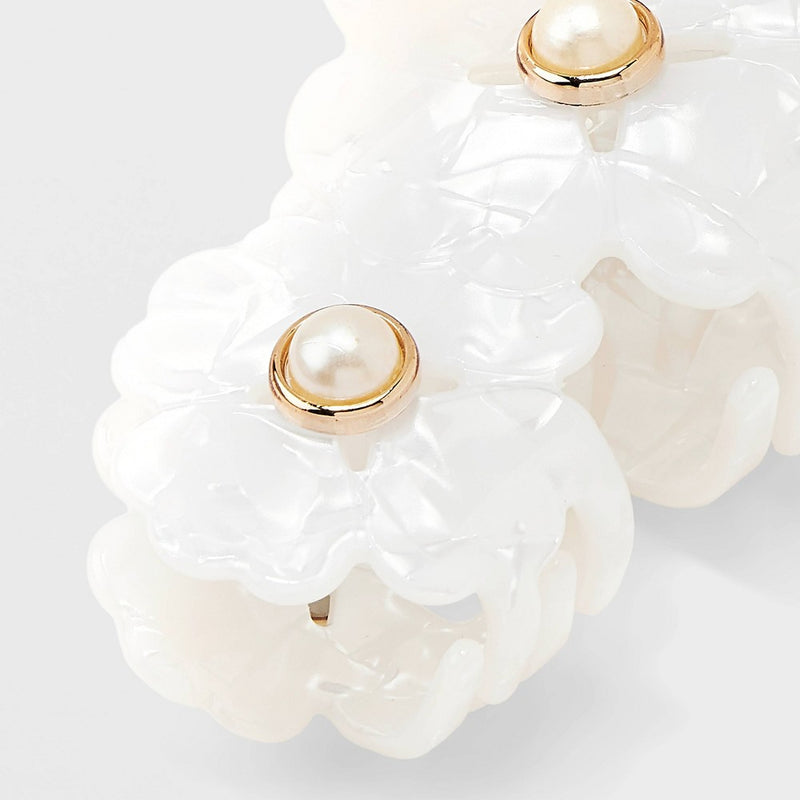 Pearl Flower Claw Hair Clip - A New Day Cream