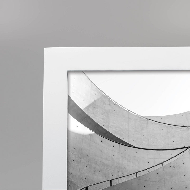 4" x 6" Thin Single Image Frame White - Threshold