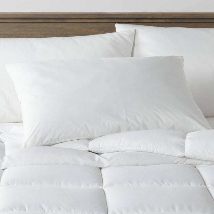 Standard/Queen Firm Shapeable Memory Foam Bed Pillow - Threshold