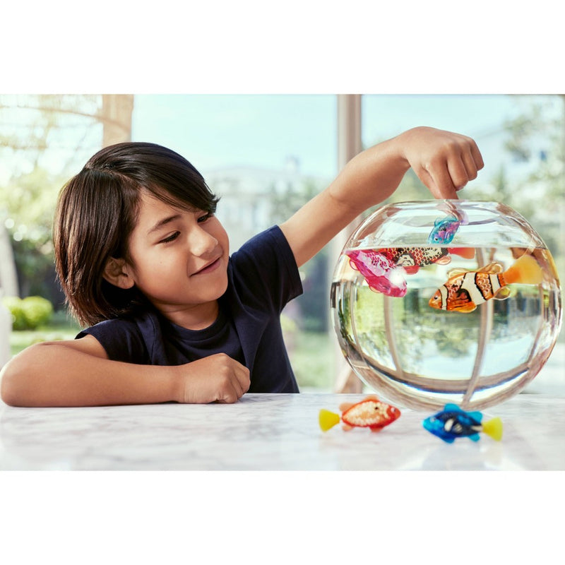 Robo Fish Series 3 Robotic Swimming Fish Pet Toy - Pink by ZURU