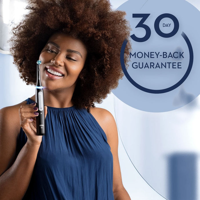 Oral-B iO3 Electric Toothbrush with Ultimate Clean Brush Head and Charger