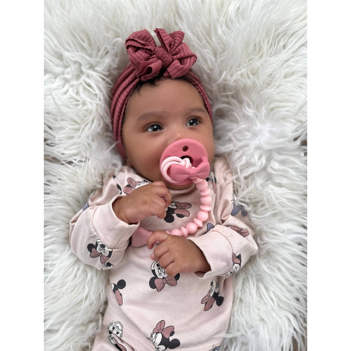 Itzy Ritzy Sweetie Beaded Strap Pacifier Clip - Pink
