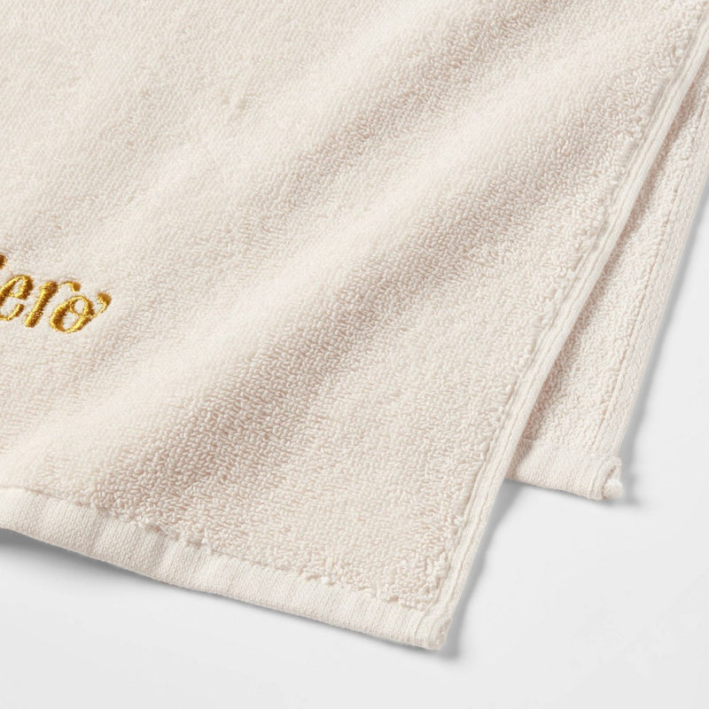 'Te Quiero' Hand Towel White - Threshold