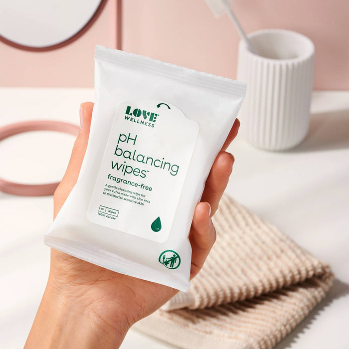Love Wellness pH Balancing Wipes for Sensitive Intimate Care Unscented - 15ct