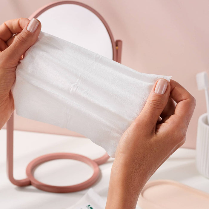 Love Wellness pH Balancing Wipes for Sensitive Intimate Care Unscented - 15ct