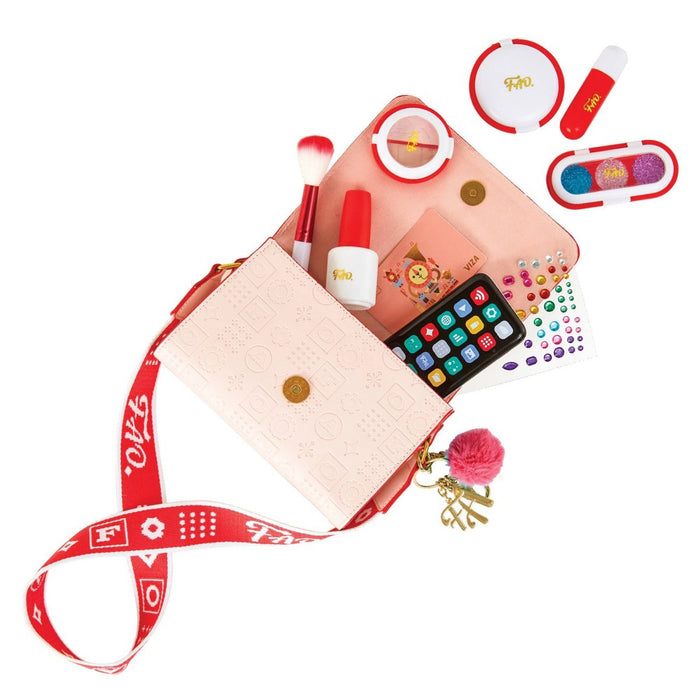 FAO Schwarz Glamour Go Designer Purse & Accessories