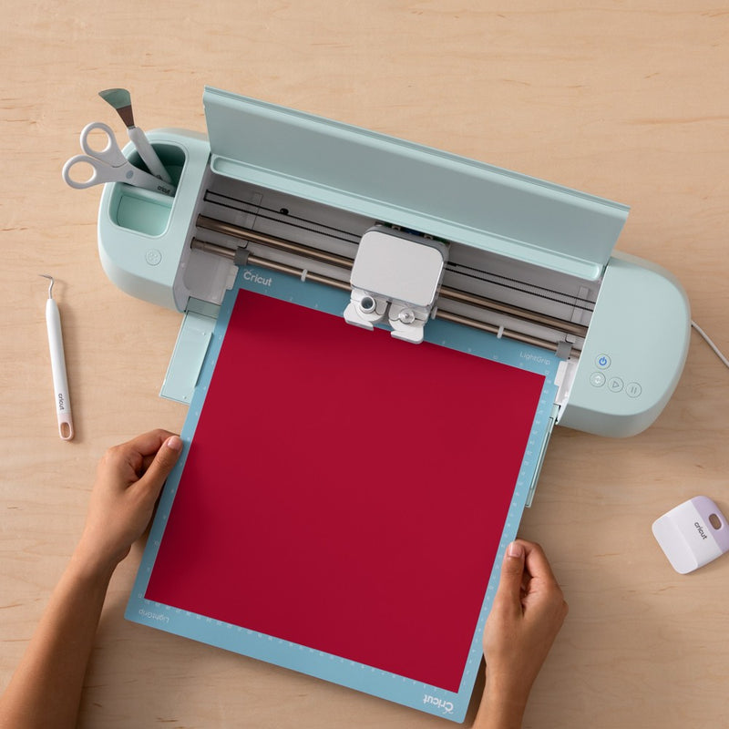 Cricut 12" x 24" Everyday Iron-On - Red