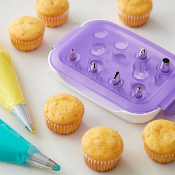 Wilton 9pc Starter Decorating and Piping Tip Set