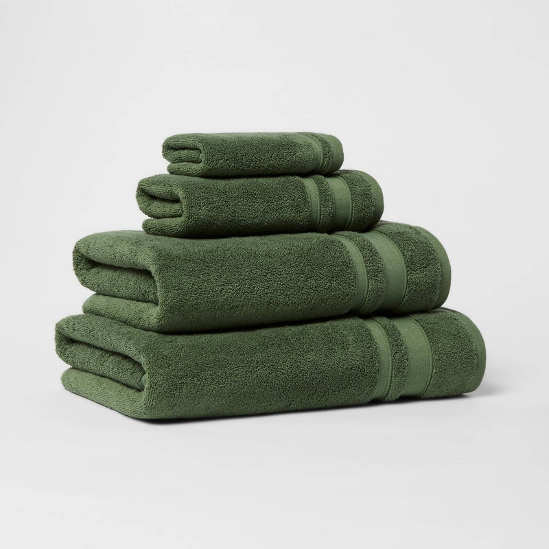 Performance Washcloth Dark Green - Threshold