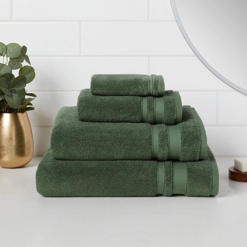 Performance Washcloth Dark Green - Threshold