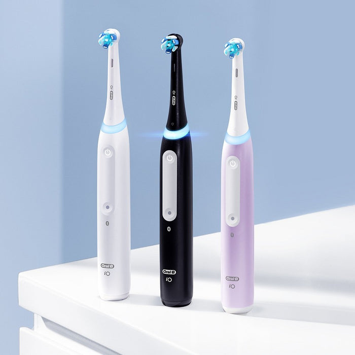 Oral-B iO4 Matte Black Electric Toothbrush