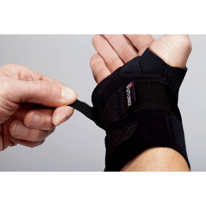 FUTURO Compression Stabilizing Wrist Brace, Right Hand, L/XL