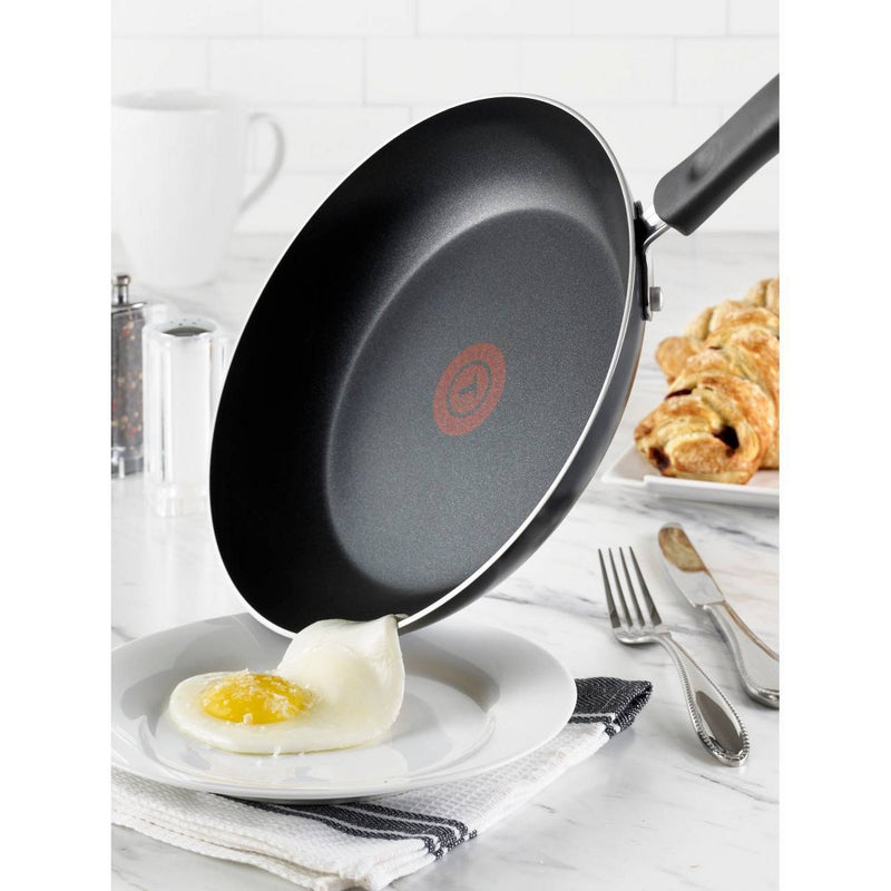 T-fal 10" Frying Pan with Lid, Simply Cook Nonstick Cookware Black