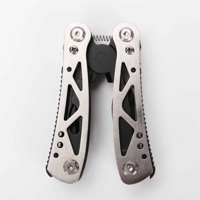 Adventure is Out There Classic Multi-Tool - Silver/Black