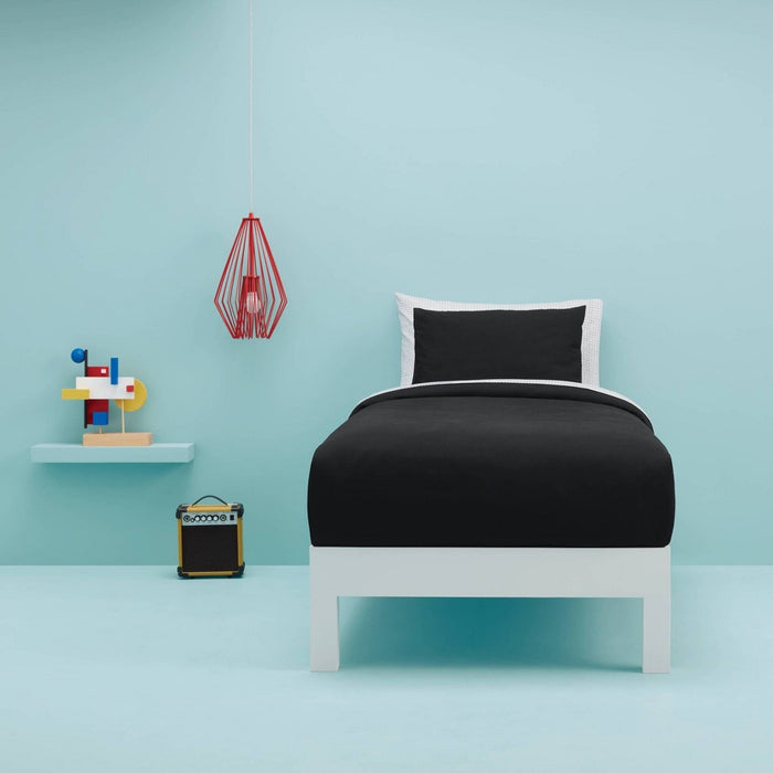 Twin/Twin Extra Long Easy-Care Duvet Cover & Sham Set Black - Room Essentials