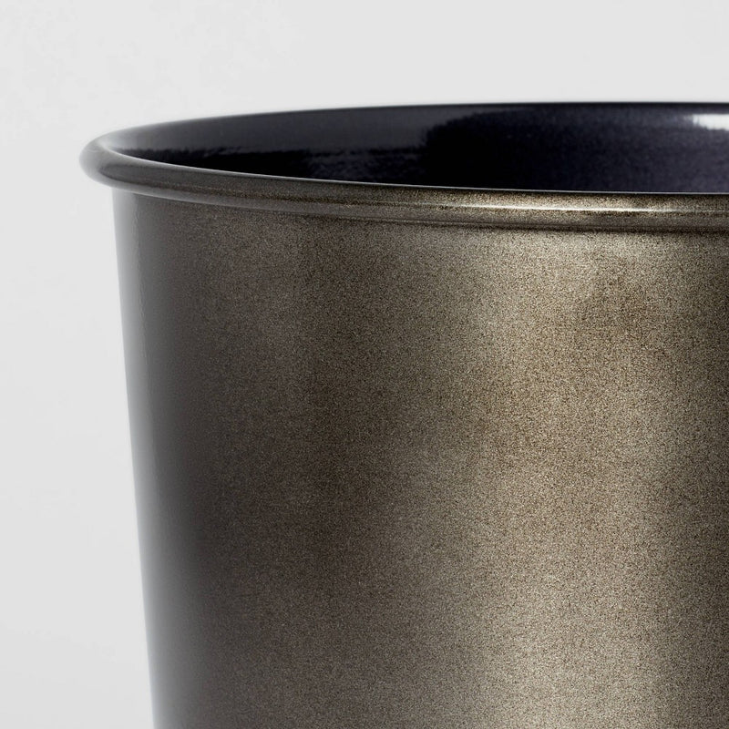 Aluminum Waste with Aged Metal Finish Gray - Threshold