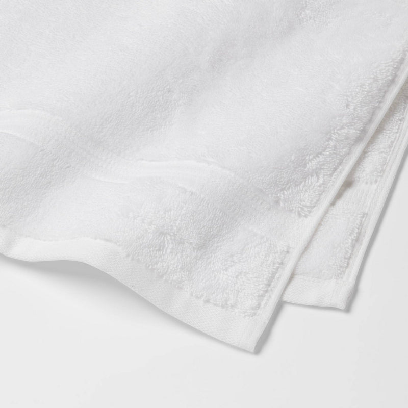 Total Fresh Antimicrobial Hand Towel White - Threshold