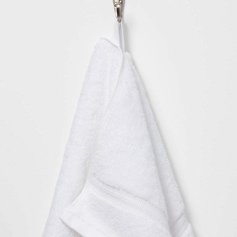 Total Fresh Antimicrobial Hand Towel White - Threshold