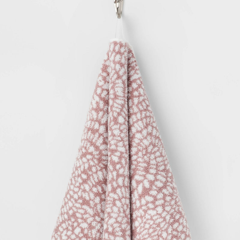Performance Plus Hand Towel Mauve Geo - Threshold