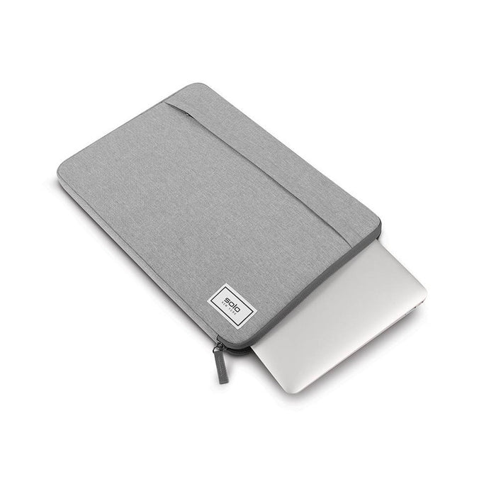 Solo Re:Focus 15.6" Laptop Sleeve - Gray