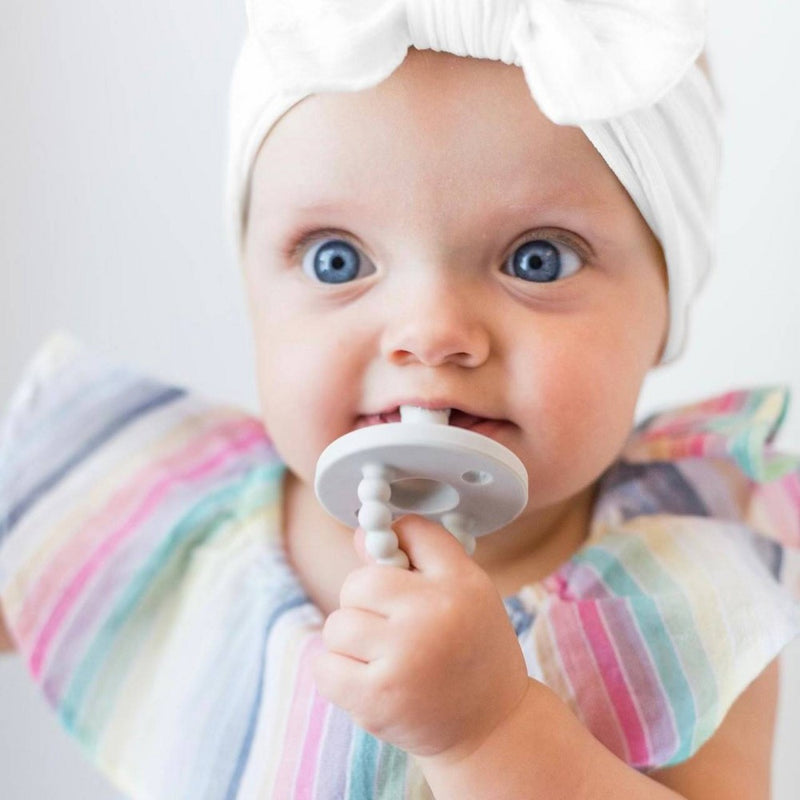 Ryan & Rose Neutral Round Pacifier - Gray and White - 2pk