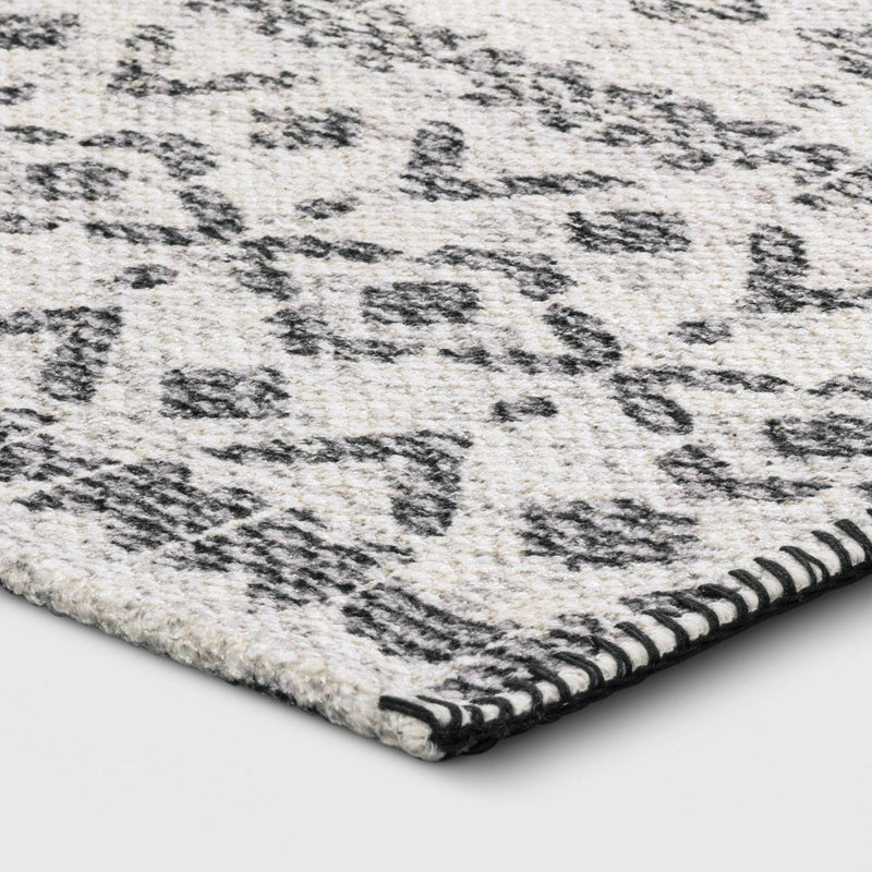 2'3"x3'9" Washable Luna Aztec Diamond Printed Accent Rug Black - Opalhouse