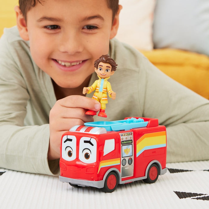 Disney Junior Firebuds Friends Bo and Flash Figure and Fire Truck Set