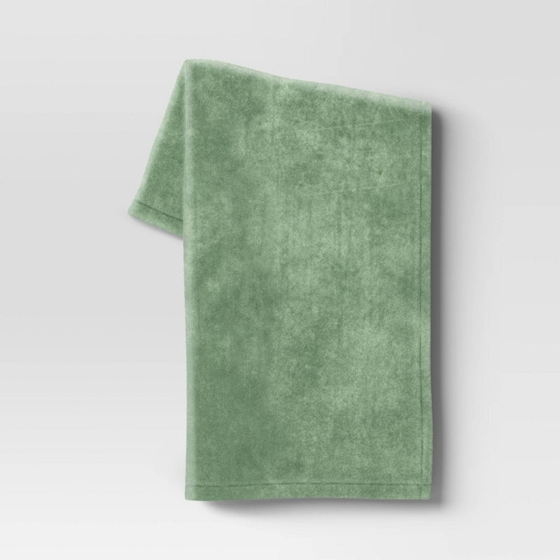 Plush Throw Blanket Green - Room Essentials